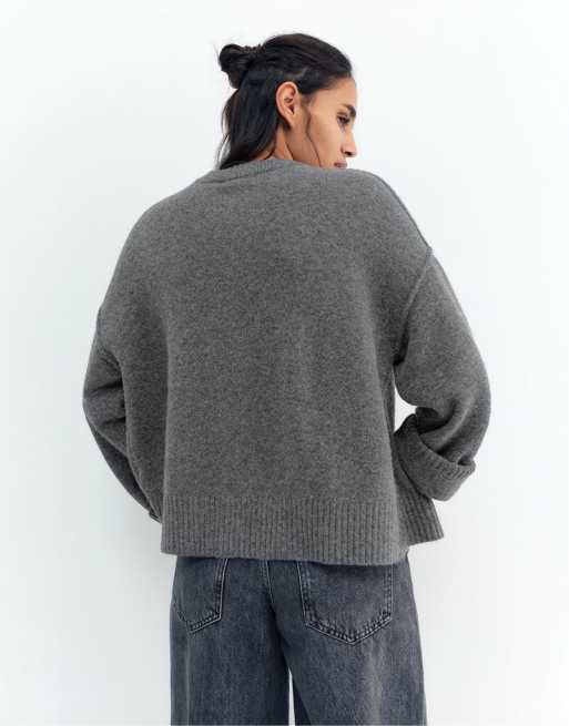 Pull&Bear Cardigan with raglan sleeves and buttons in grey, 2 of 4