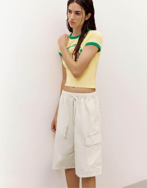 Pull&Bear – Cargo-Bermudashorts in Beige - view 1