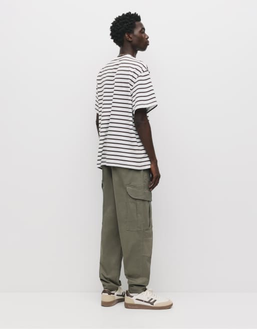 Pull&Bear Cargo joggers in khaki, 3 of 4