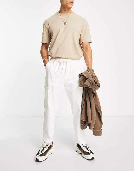 Pull&Bear – Cargohose in Weiß mit einer Tasche
