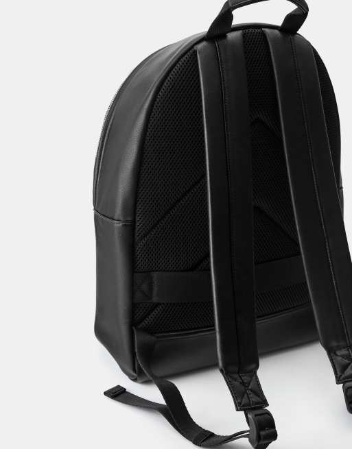 Pull&Bear Casual flap backpack in black, 3 of 4