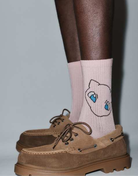 Pull&Bear - Chaussettes à motif Pokémon Mew - Rose thé - view 1