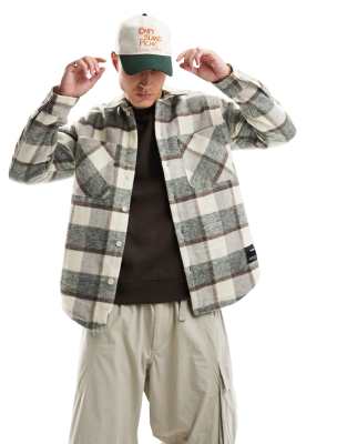 Pull&Bear checked pocket shirt in bottle green - ASOS Price Checker