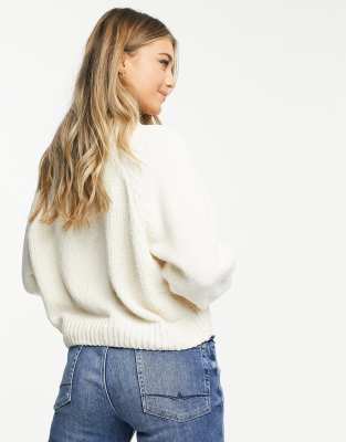 pull and bear crew neck jumper