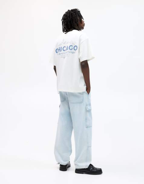 Pull&Bear – Chicago – T-Shirt in Wollweiß mit Skyline-Print - view 1