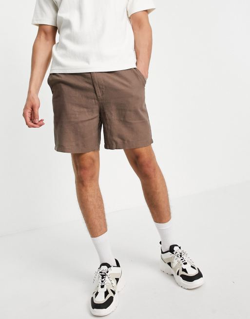 chino pull and bear