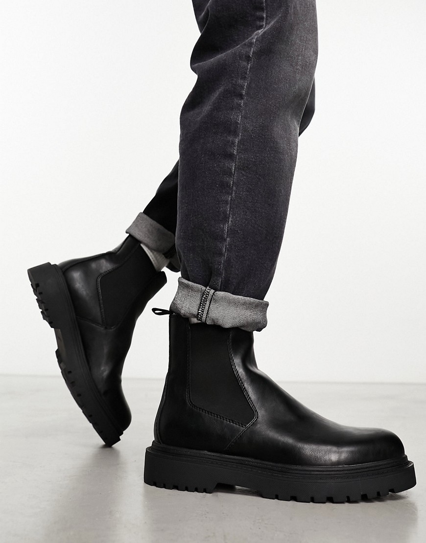 Pull & Bear Chunky Boots In Black