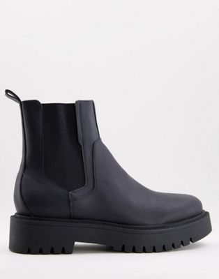 Pull&Bear chunky chelsea boots in black