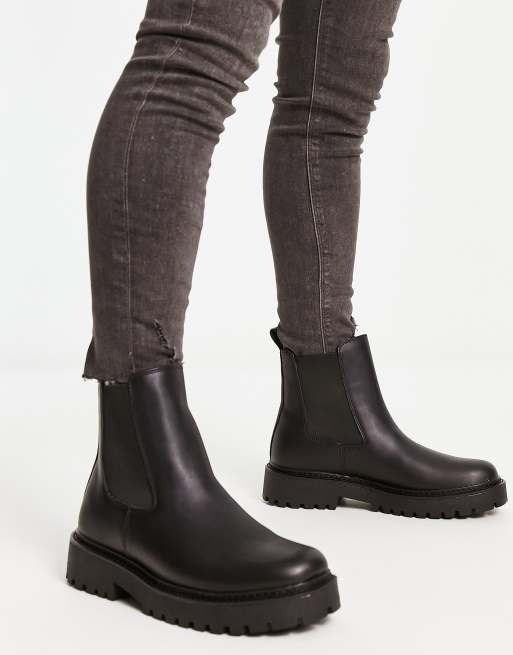 Pull Bear chunky chelsea boots in black ASOS