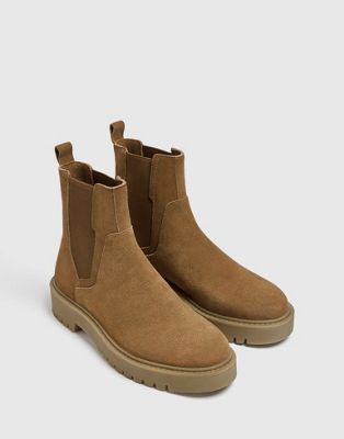 Pull&Bear chunky chelsea boots in brown