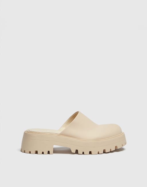 Pull&Bear chunky clog mules in beige ASOS