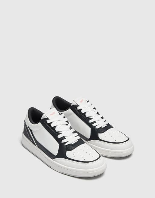 Pull&Bear sneaker in white and black