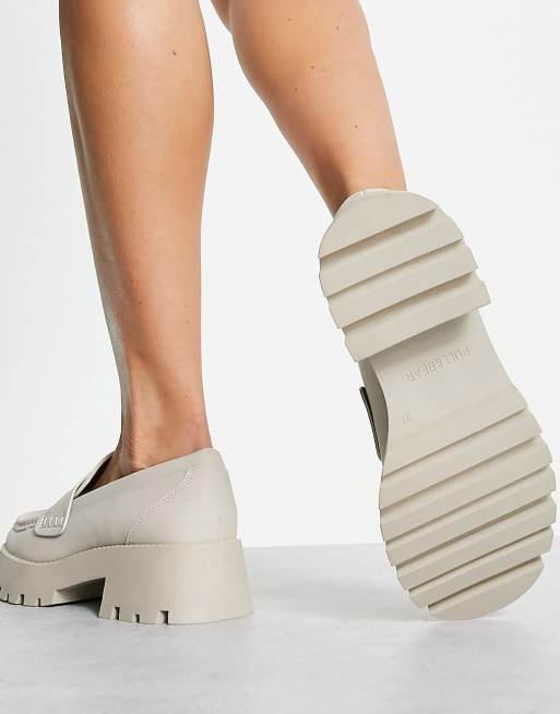 Pull&Bear chunky loafer in beige | ASOS display picture 1