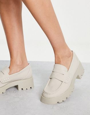 Pull&Bear chunky loafer in beige