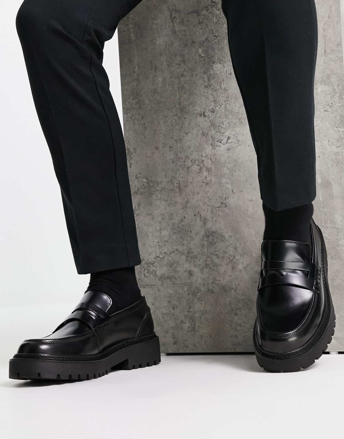 pull-bear-chunky-loafers-in-black