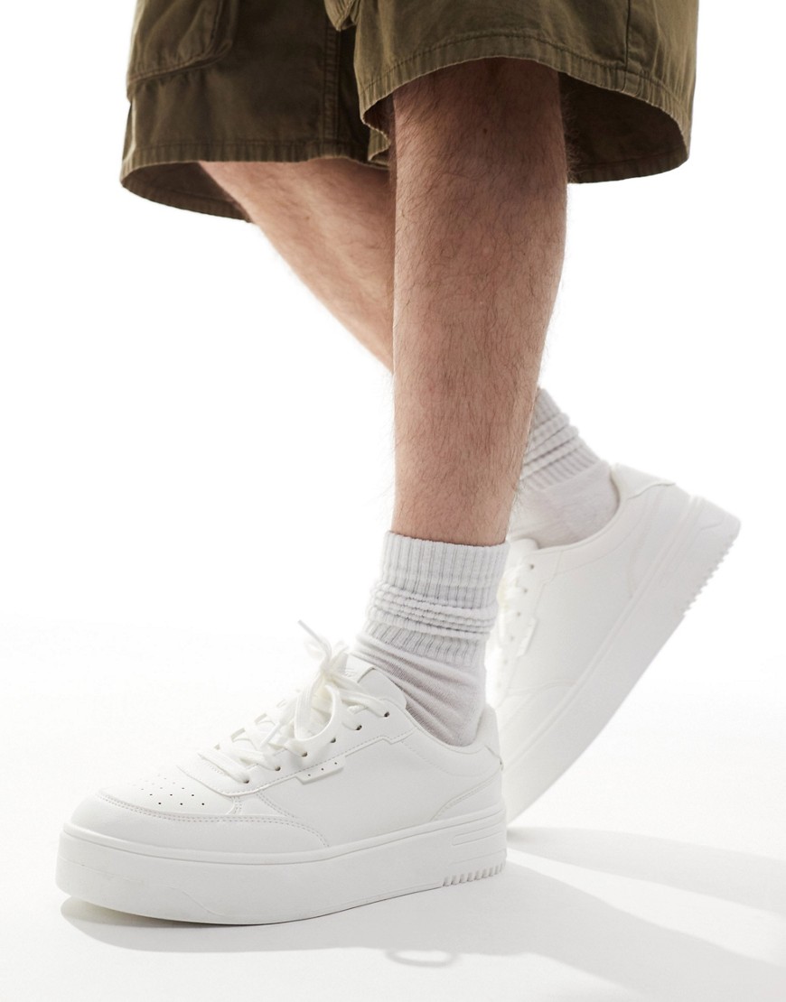 Pull & Bear Chunky Lace-up Sneakers In White