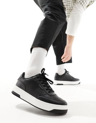 Pull & Bear chunky ridged sole trainer in black