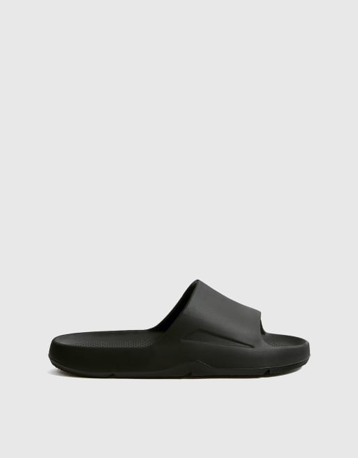 Pull&Bear chunky slides in black