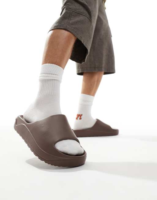Pull&Bear chunky slides in brown
