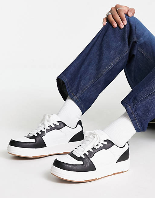 Asos Uomo Scarpe Sneakers Sneakers chunky Chunky sneakers bianche con pannelli neri a contrasto 