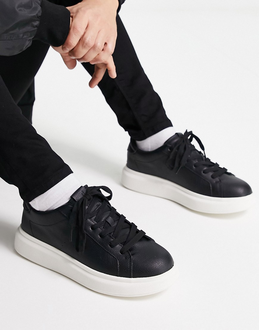 Pull & Bear chunky sneakers in black with white sole