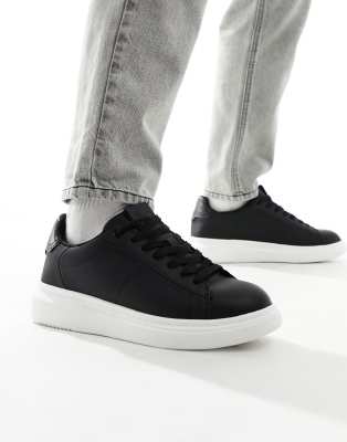 Pull & Bear chunky sneakers in black