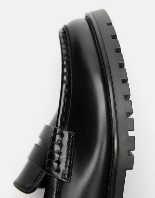 Pull&Bear Chunky sole loafers in black, 4 of 4