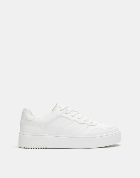 Pull&Bear Chunky sole trainers in white - view 1