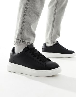 Pull&Bear chunky trainer in black