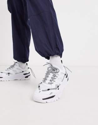 pull and bear white chunky trainers