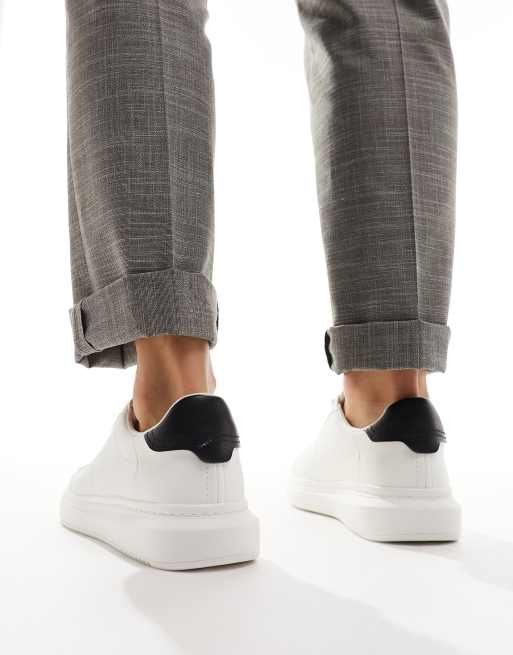 Pull&Bear flatform sneakers with black back tab in white