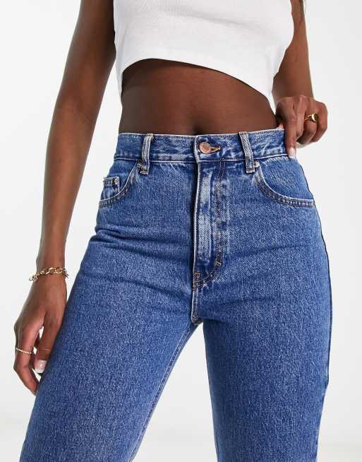 Pull&Bear – Ciemnoniebieskie jeansy mom fit z podwyższonym stanem, 5 z 5