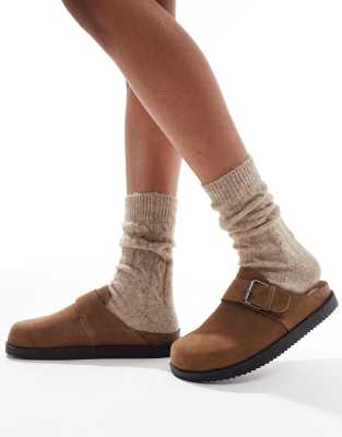 Pull & Bear - Clogs aus Wildleder in Braun