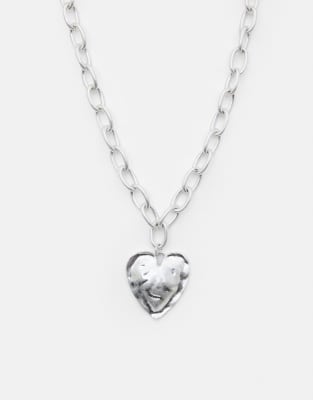 Pull & Bear - Collier à pendentif caur - Argenté