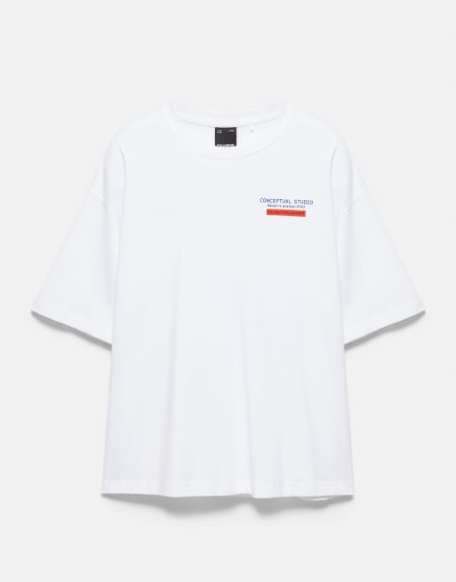 Pull&Bear Conceptual studio T-shirt grafica relaxed bianca, 5 di 7