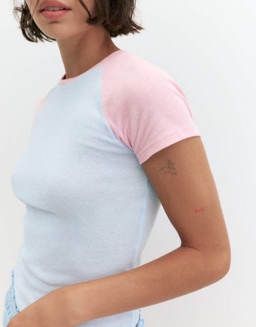 Pull&Bear Contrast raglan sleeve t-shirt in pastel blue, 3 of 7