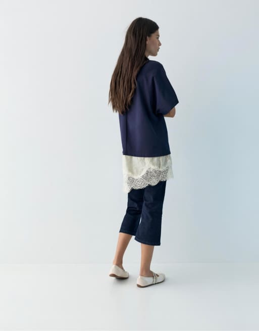 Pull&Bear - Contrasterend T-shirt met kanten zoom in marineblauw, 3 van 4