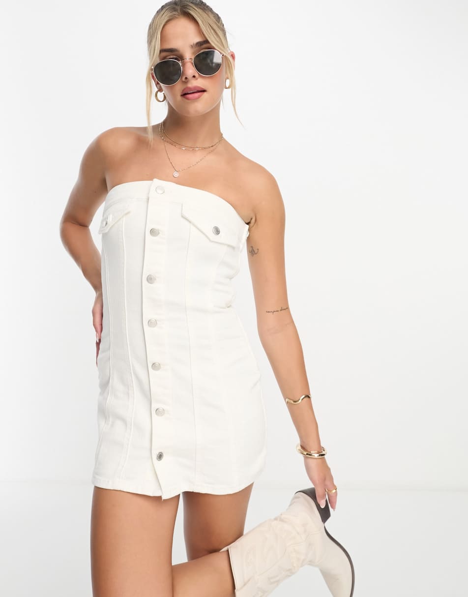 Pull&Bear strapless ruched detail corset top in white