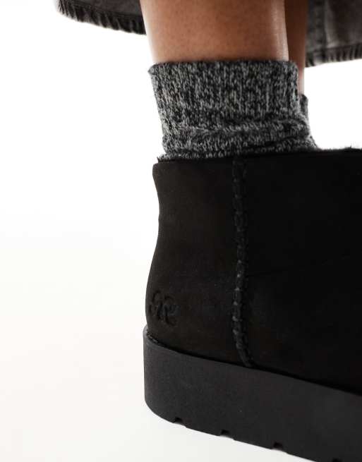 Pull&Bear cosy platform ankle boot in black, 4 of 4