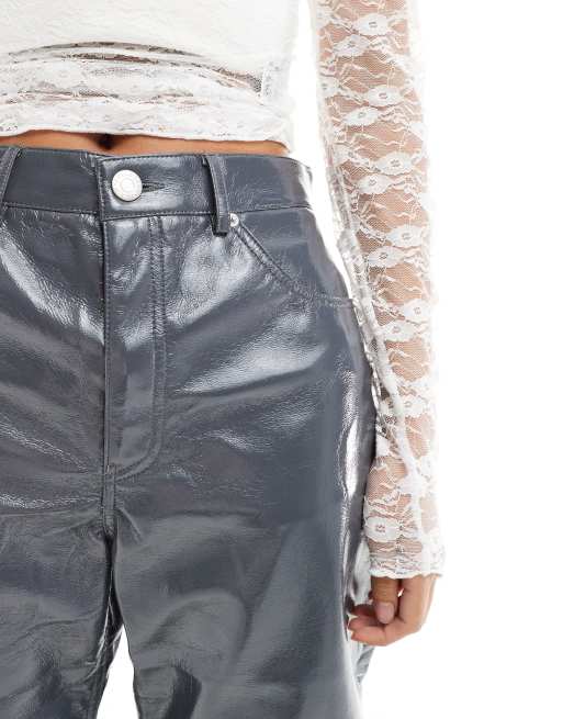 Pull and bear hot sale vinyl pants