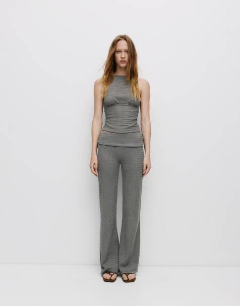 Pull&Bear Crepe bell bottom trousers in grey - view 1
