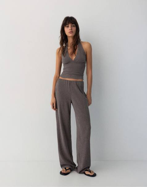 Pull&Bear crepe halter neck set in brown - view 1