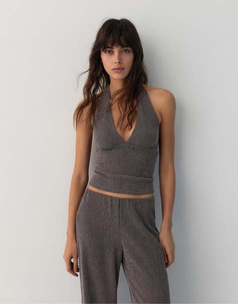 Pull&Bear Crepe halter neck top in brown - view 1