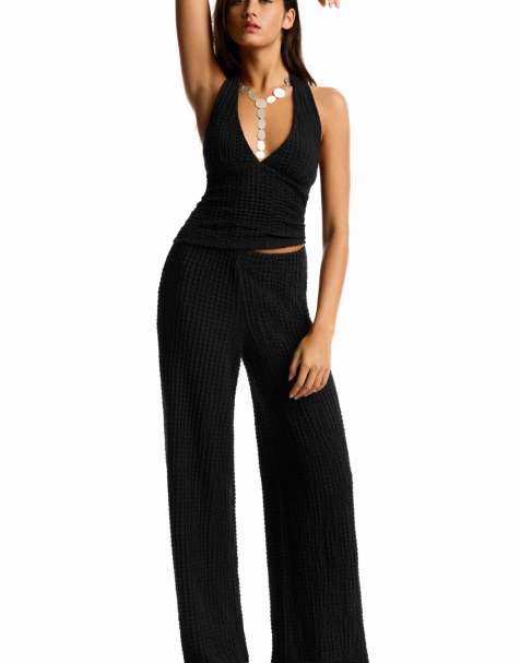 Pull&Bear crinkle straight leg trousers in black - view 1