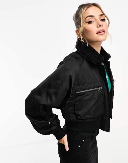 Pull&Bear cropped puffer jacket with hood in black