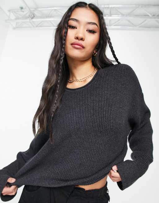 Pull&Bear cropped crew neck jumper in dark grey | ASOS