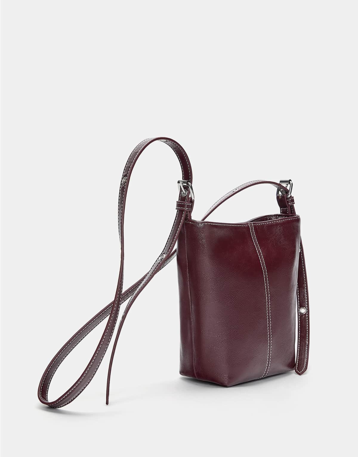 Pull&Bear Crossbody bag with stitching in burgundy