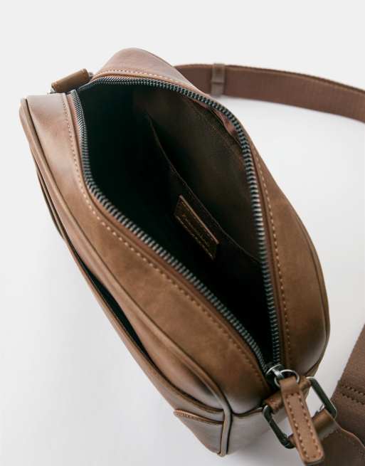 Pull&Bear crossbody tas in bruin, 5 van 5