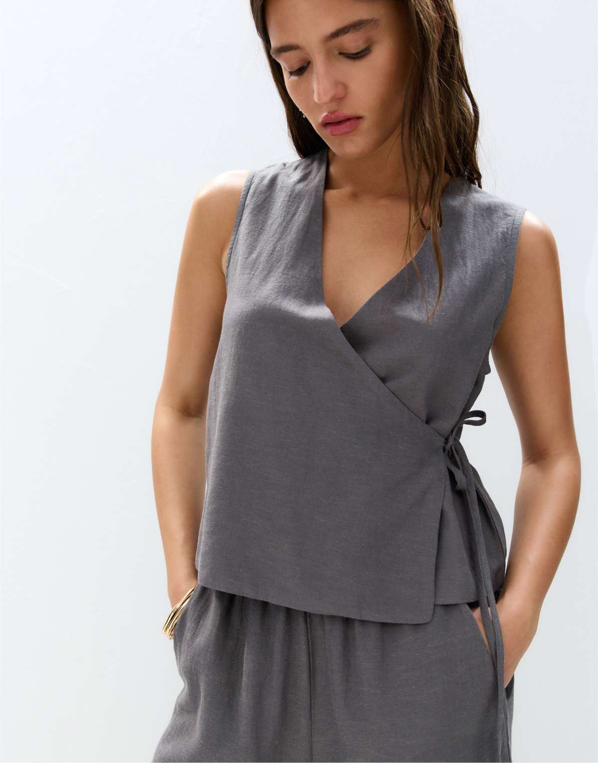 Pull&Bear crossover top in grey