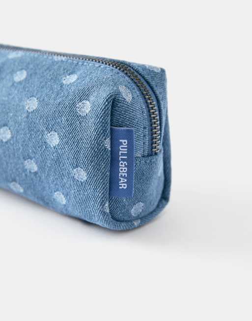 Pull&Bear custodia in denim a pois blu, 3 di 4